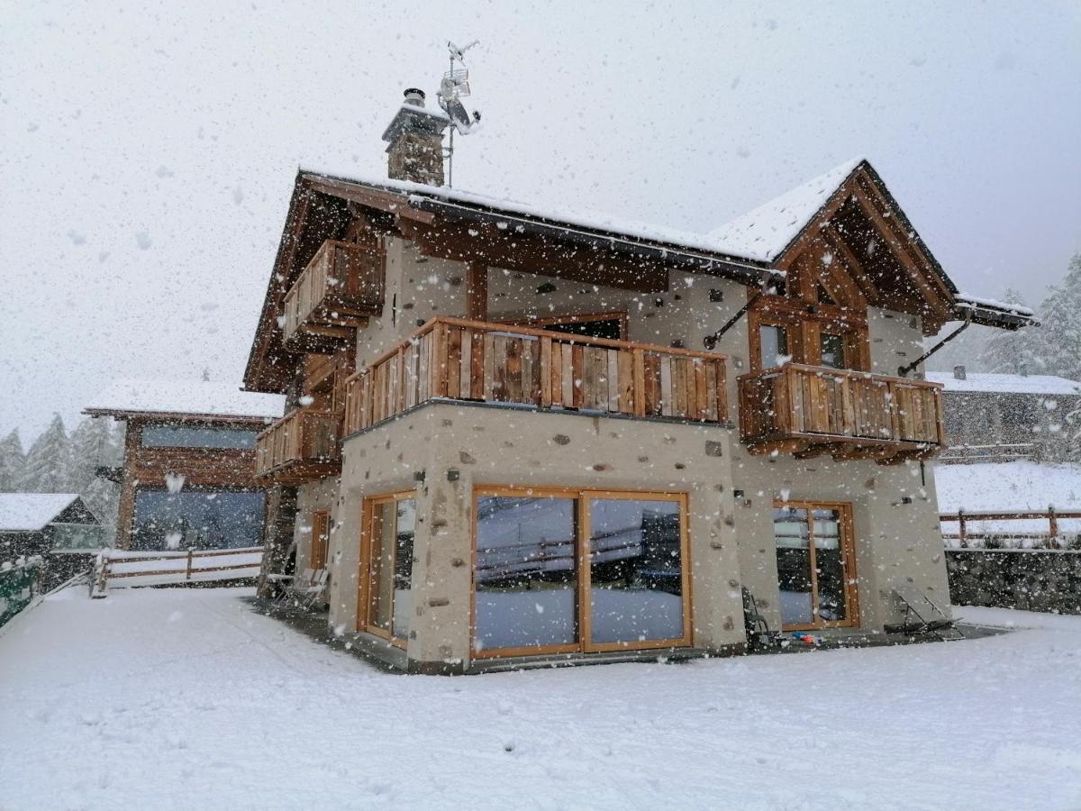 Nova Lodge ลีวินโญ ภายนอก รูปภาพ